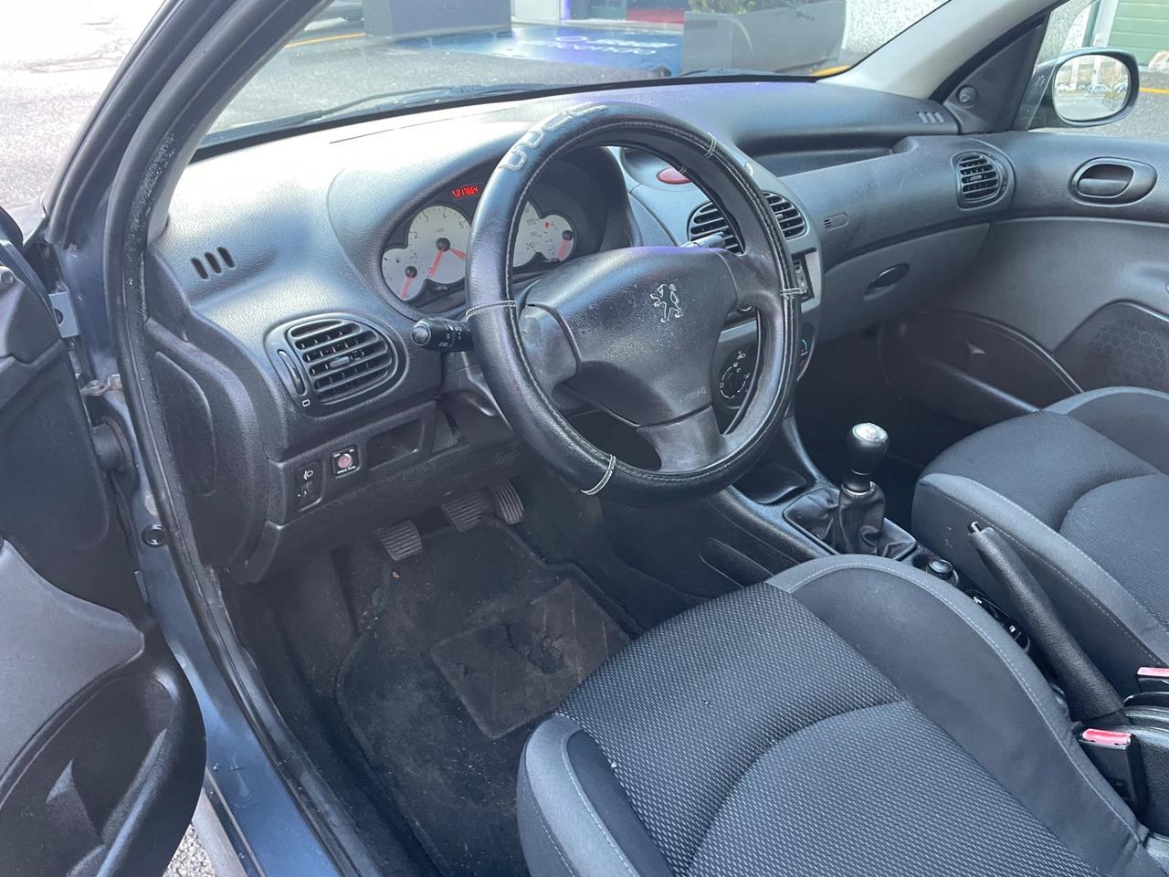 Peugeot 206 1.4 5p. Sweet Years*Neopatentati*