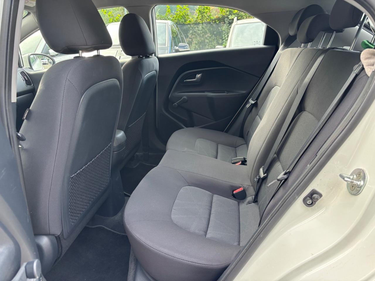 Kia Rio 1.1 CRDi 5p. Cool OK NEOPATENTATI