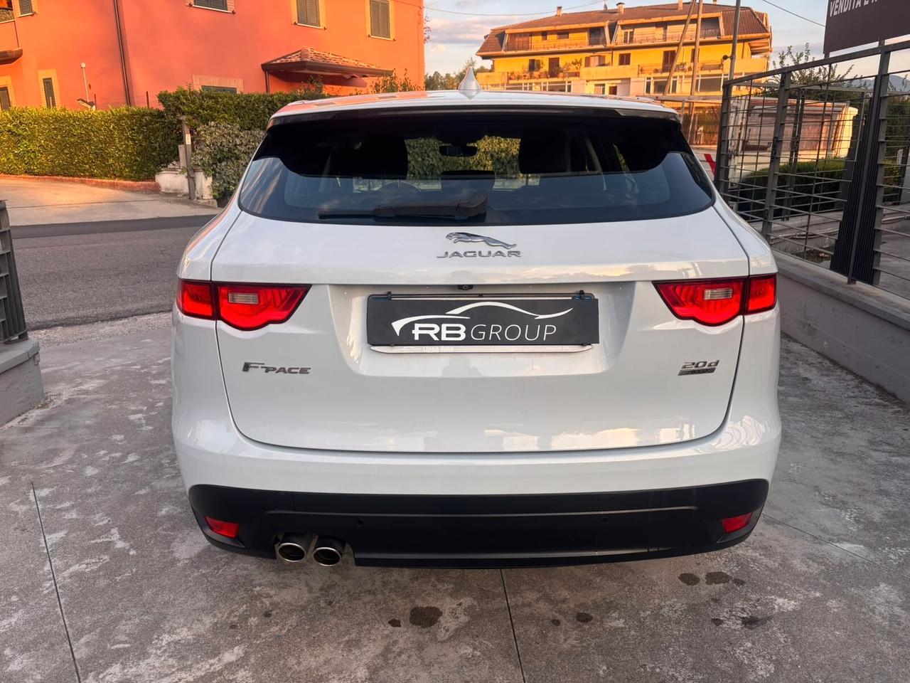 Jaguar F-Pace 2.0 D 180 CV AWD aut. Prestige