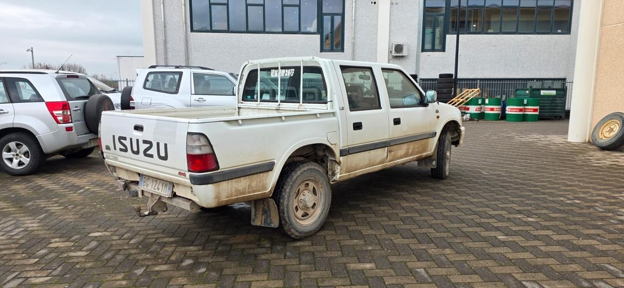Isuzu Campo/Pick-up 3.1 TD 4p. Crew Cab