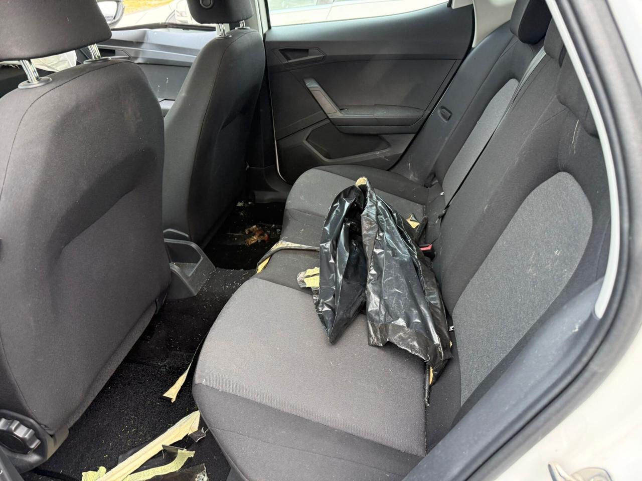 Seat Arona 1.0 Benz. 95cv (incidentata)