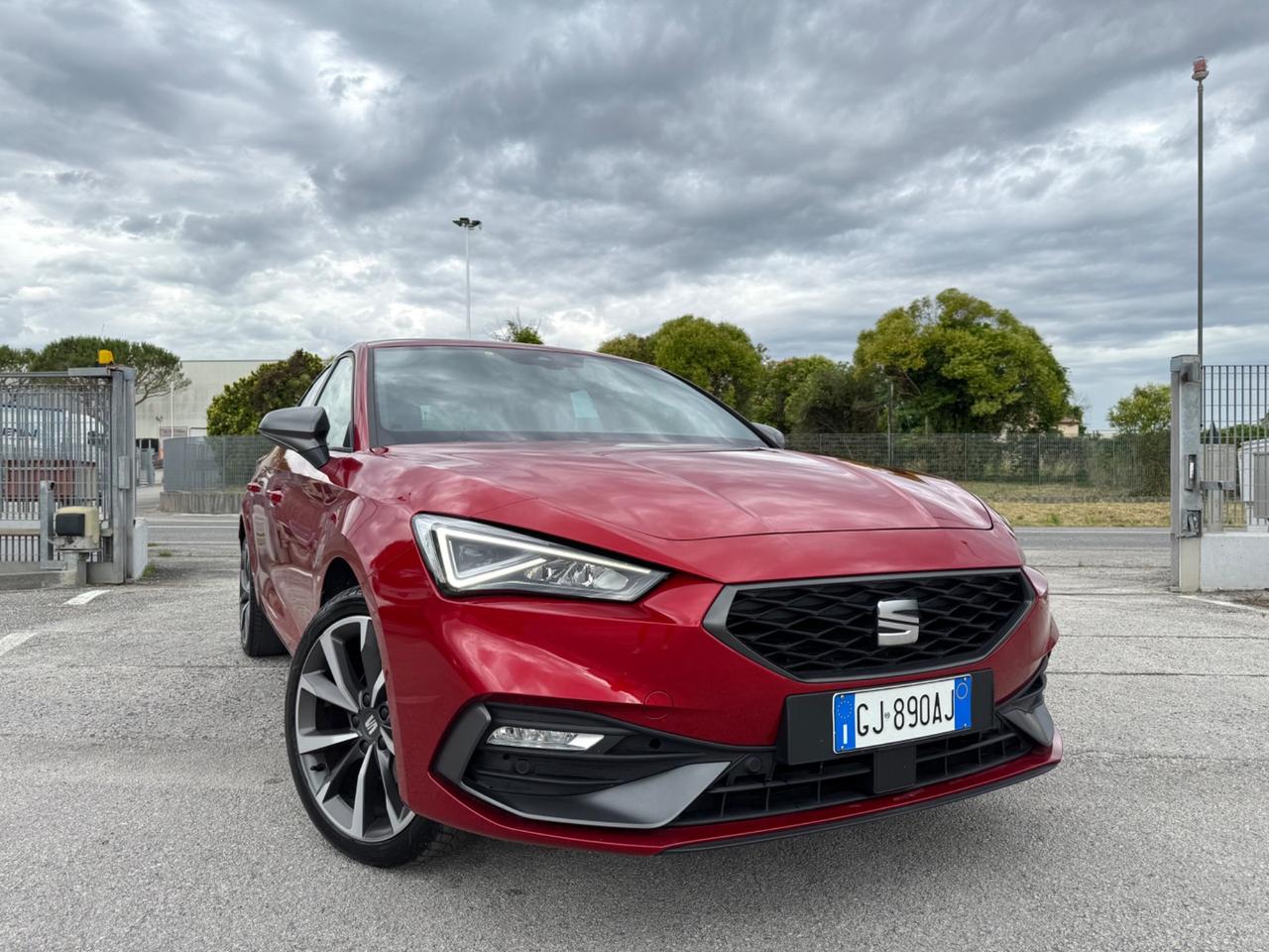 SEAT LEON 1.5 Tgi FR Metano - Led Navi 18