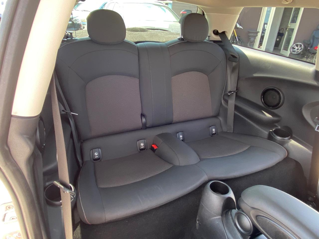 Mini 1.5 One D (F56)Boost (DIESEL,NEOPATENTATI,UNICO PROPRIETARIO)