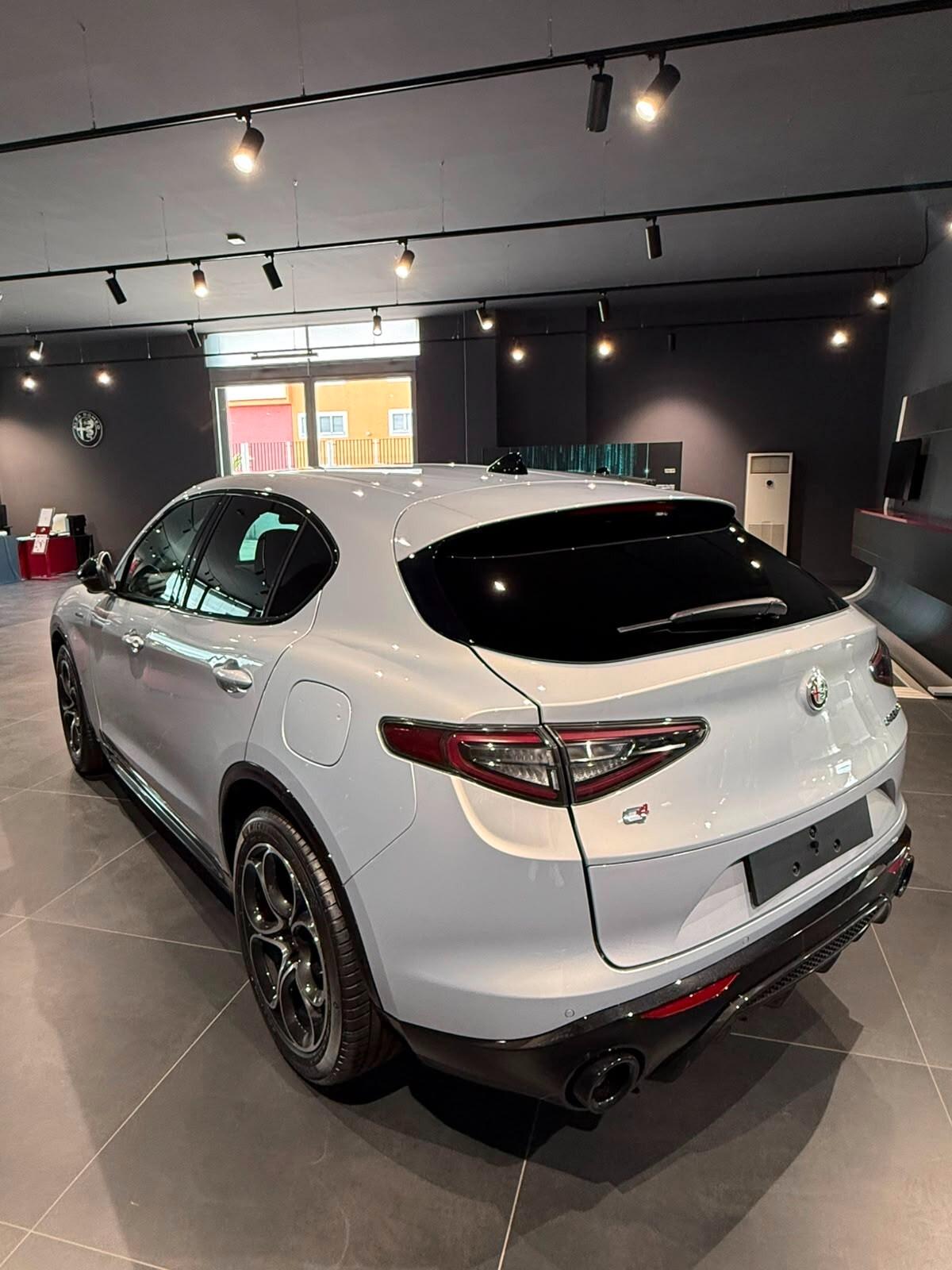 Alfa Romeo Stelvio 2.2 Turbodiesel 210 CV AT8 Q4 Veloce