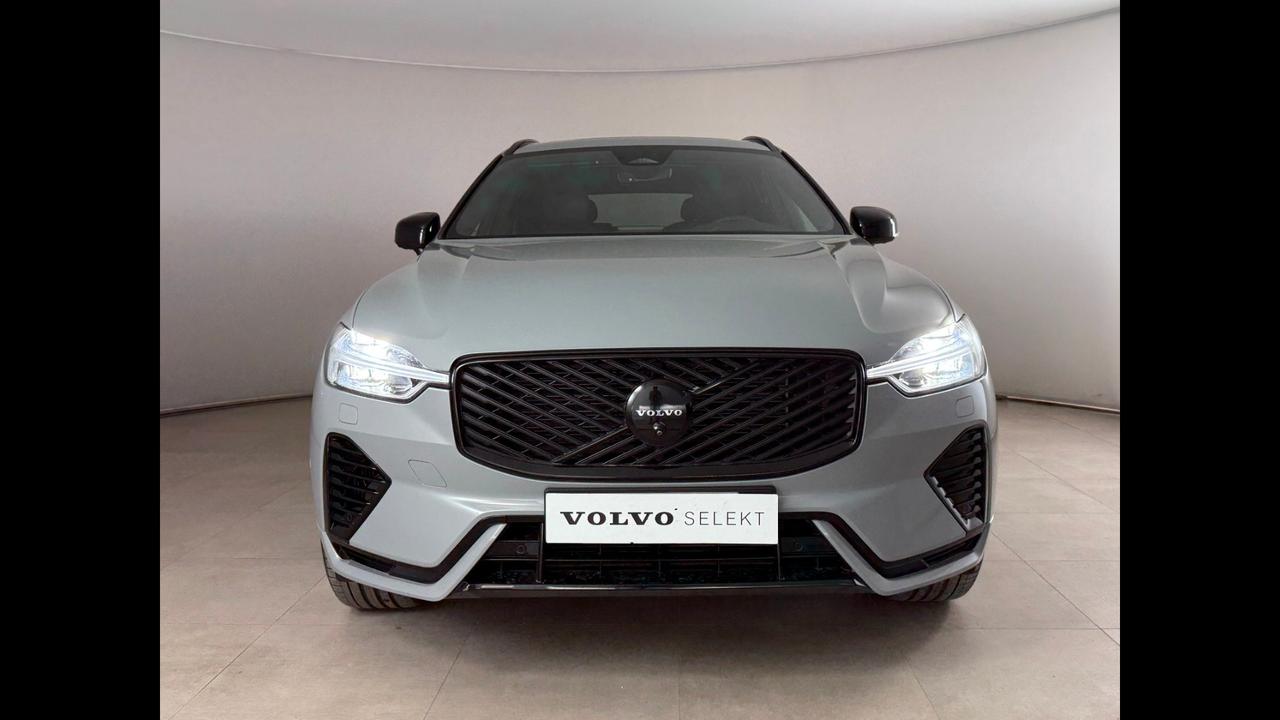 VOLVO XC60 Ultra Black Edition T6 AWD AUT