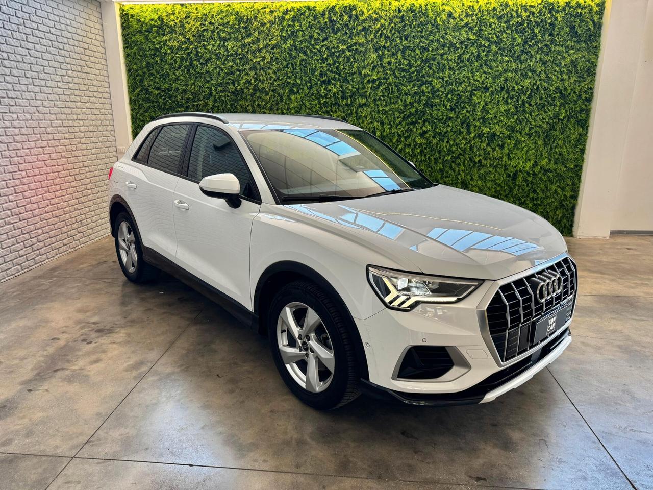Audi Q3 35 TDI S tronic Business Advanced