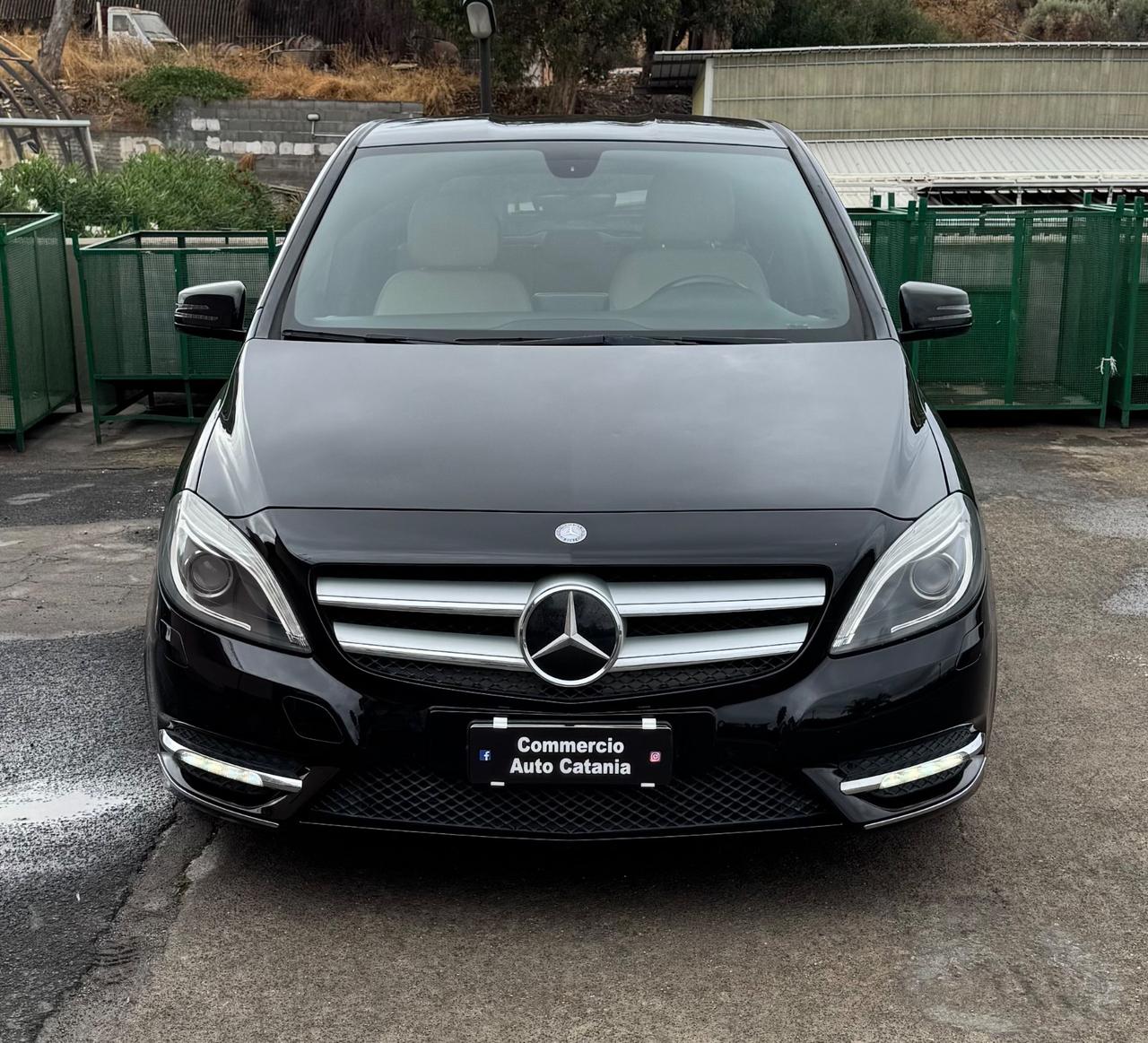 Mercedes Classe B CAMBIO AUTOMATICO/PELLE/FARI XENO