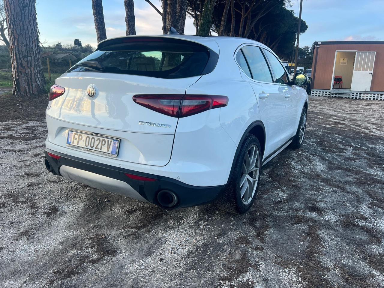 Alfa Romeo Stelvio 2.0 Turbo 280 CV AT8 Q4 Executive