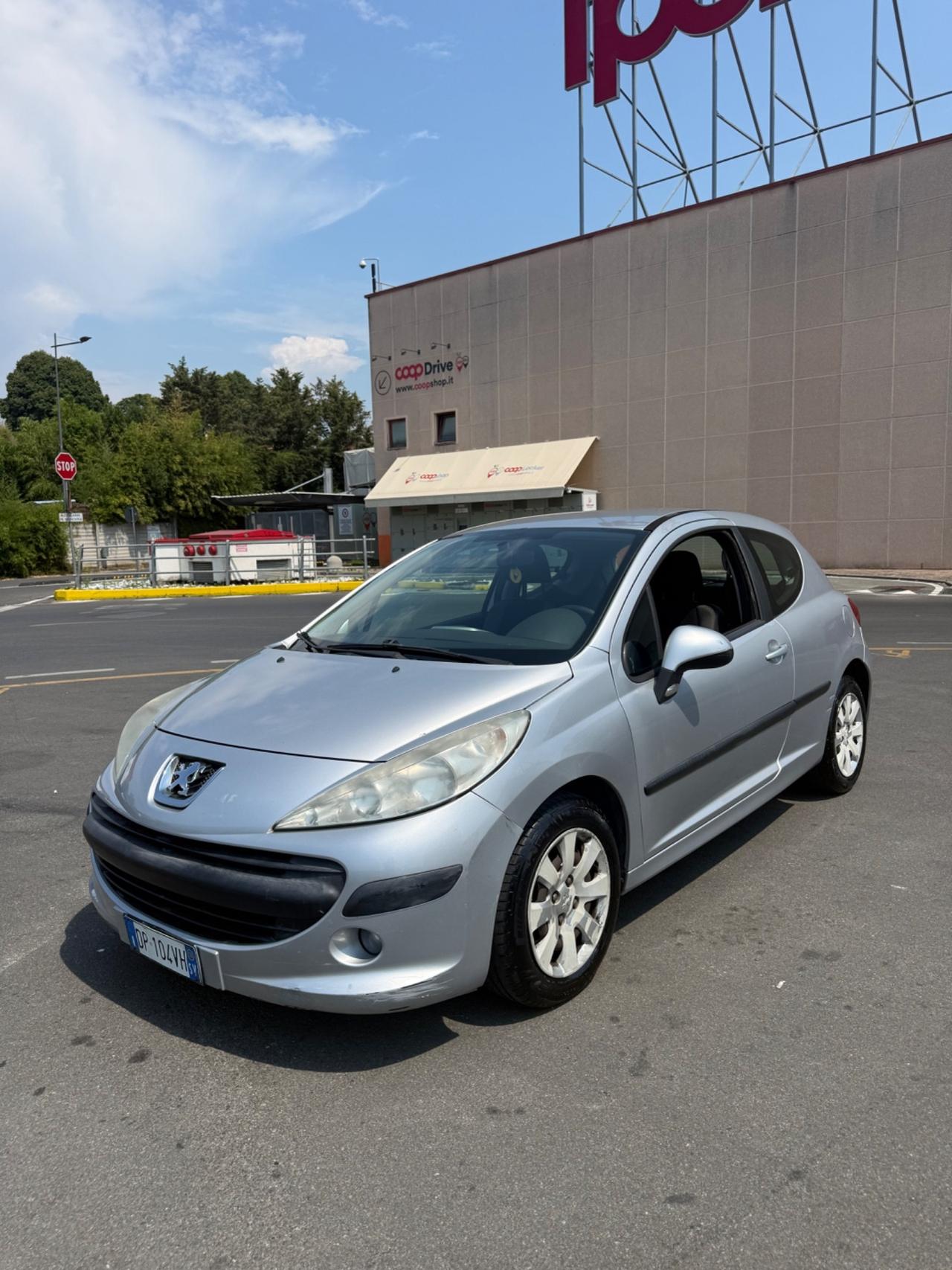 Peugeot 207 1.4 HDi 70CV 3p. XS