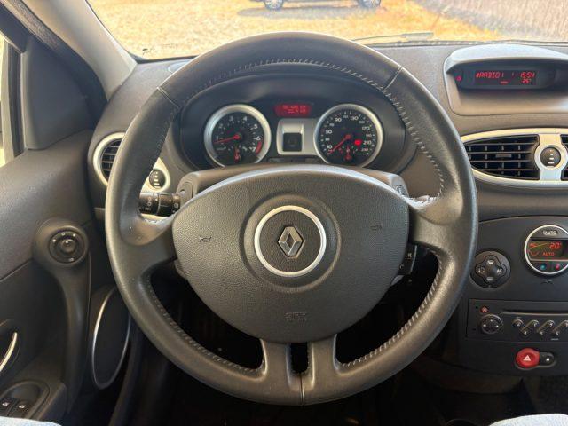 RENAULT Clio 1.6 16V 3 porte GANCIO TRAINO OK NEOPATENTATO