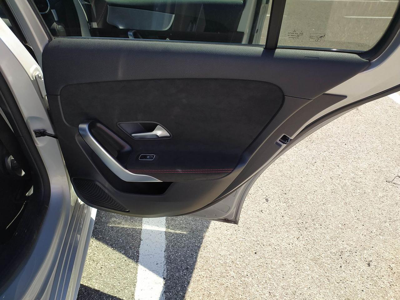 Mercedes-Benz EQA Premium A 250 E PHEV