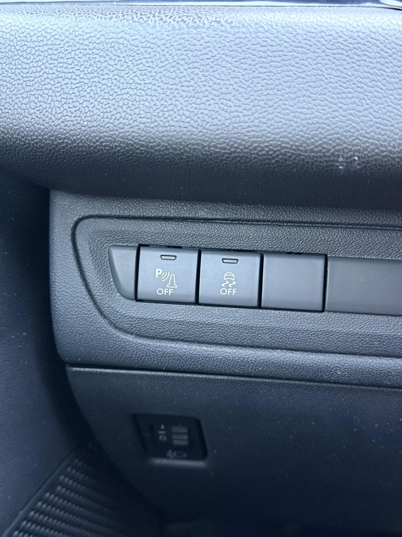 Peugeot 208 1.4 HDi 68 CV 5 porte Active