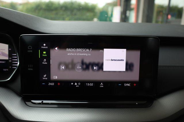 SKODA Octavia 2.0 TDI EVO SCR DSG Wagon UniPro ACC Radar LED Nav