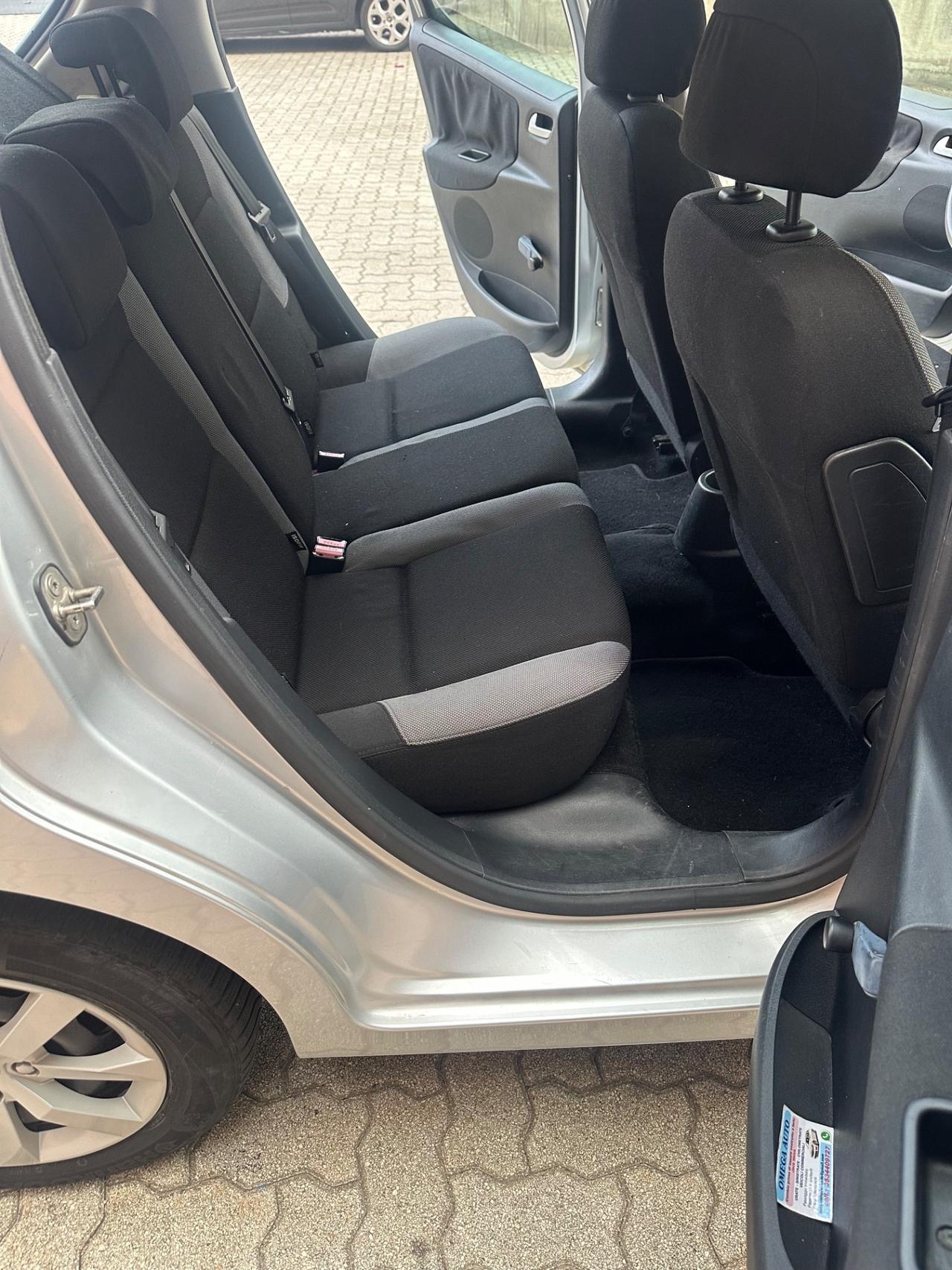 Peugeot 207 1.4 8V 75CV 5p. X Line