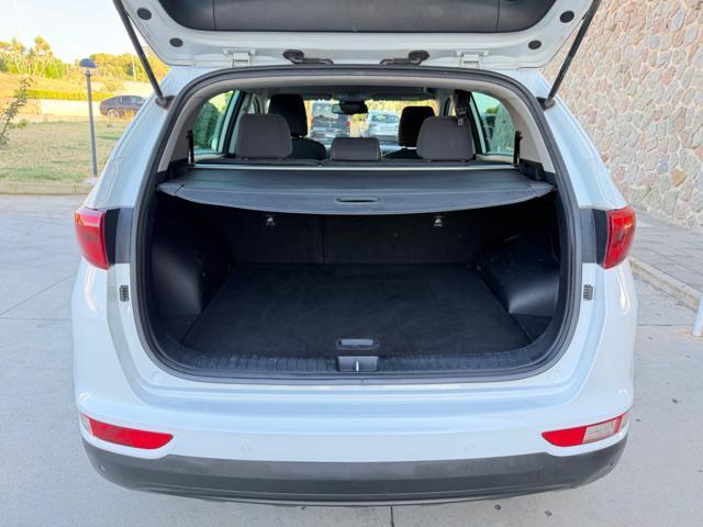 KIA Sportage 1.7 CRDI 115CV+19''+NAVI+LED+RCAM+PDC