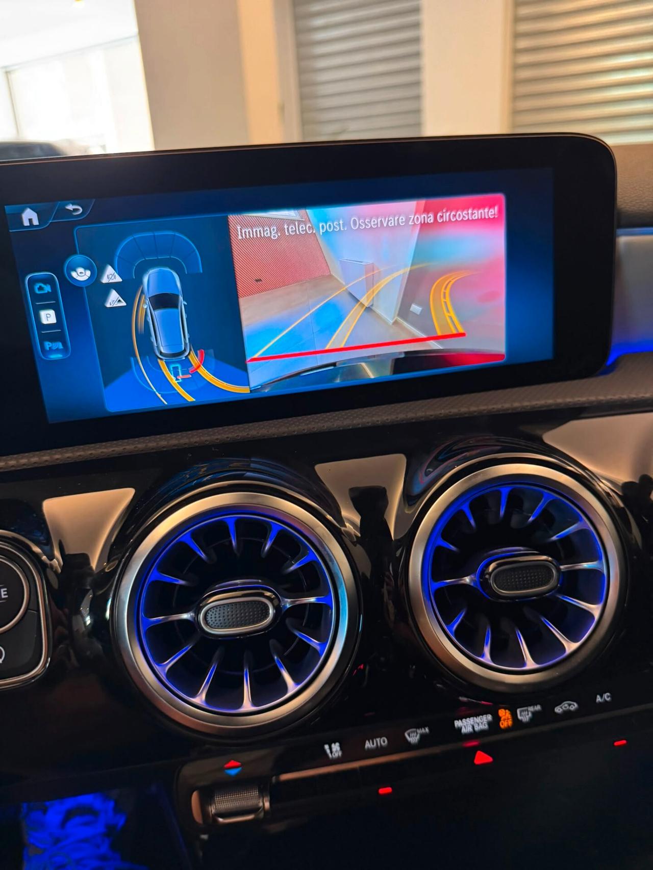 MERCEDES-BENZ A180 AUTOMATIC AMG LINE PREMIUM FULL