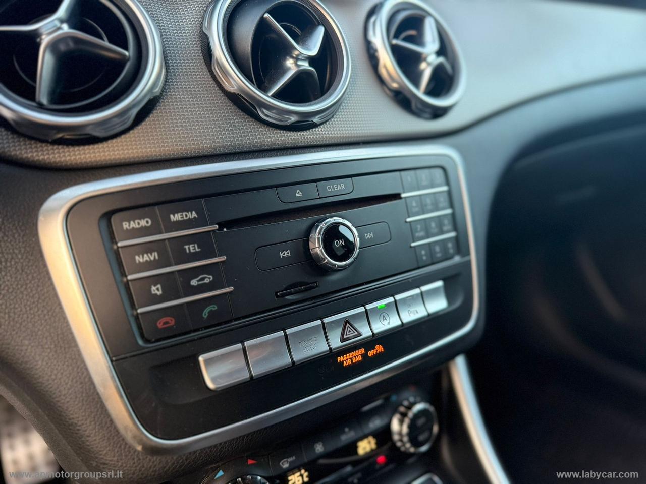 MERCEDES-BENZ GLA 200 d Automatic Sport