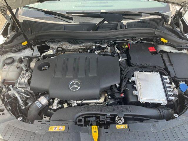 MERCEDES-BENZ GLA 200 d Automatic Premium