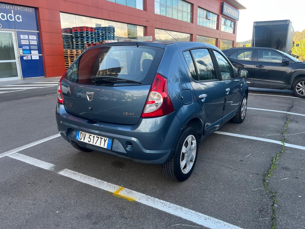 Dacia Sandero 1.2 16V Lauréate 2009 117.000 KM