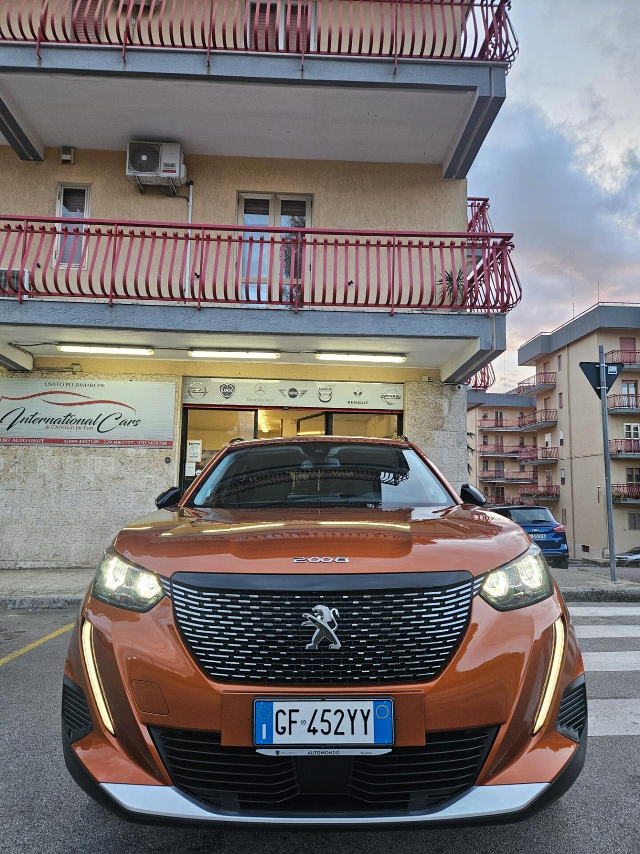 Peugeot 2008 1.5bluehdi Allure Pack110cv 2022 FULL