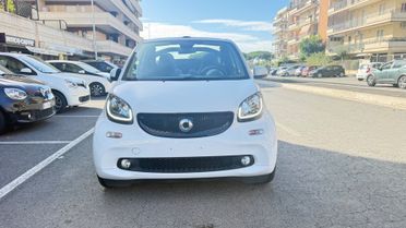Smart ForTwo 90 0.9 T twinamic cabrio Prime LED NAVI PDC PACK SPORT PELLE CERCHI 16 BLUETOOTH