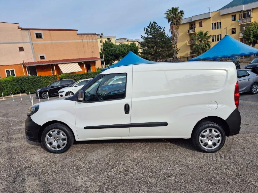 Fiat Doblo Doblò 1.4 T-Jet Natural Power PL-TN Cargo Maxi Lam. 3posti "Lounge"