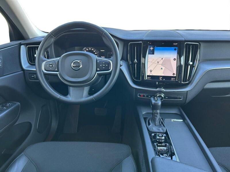 Volvo XC60 D4 190 CV Automatica NAVI LED Business