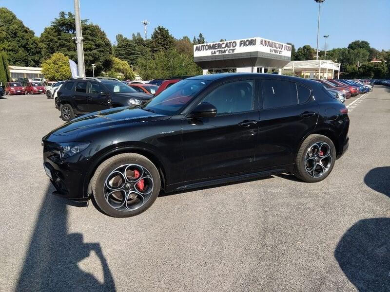 Alfa Romeo Stelvio 2023 2.2 t Veloce Q4 210cv auto
