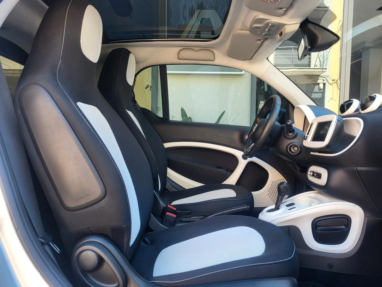 Smart ForTwo 90 Cv Turbo Twinamic Passion Navy Led Tetto Panor....