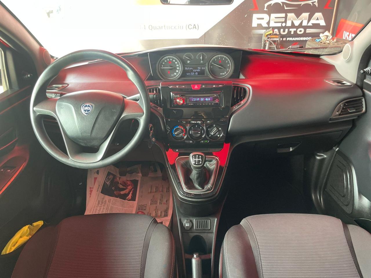 Lancia Ypsilon 1.2 69 CV 5 porte Gold