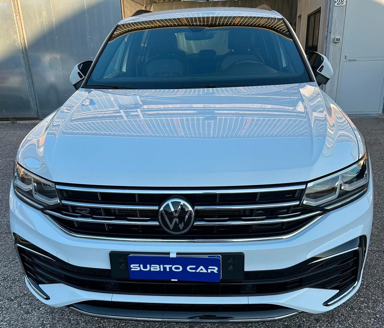 Volkswagen Tiguan 2.0 TDI 150 CV SCR DSG 4MOTION R-Line
