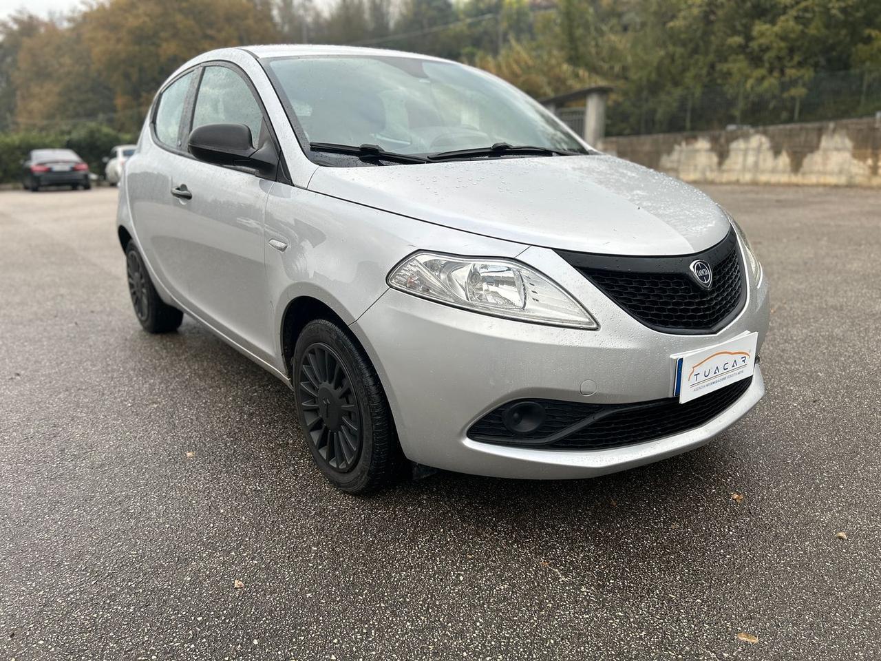 Lancia Ypsilon 1.2 LPG Elefantino Blu