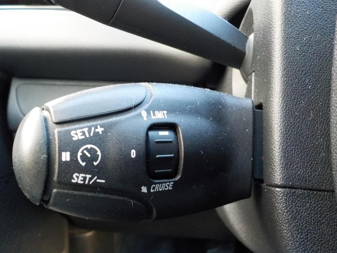 Peugeot 208 BlueHDi 75 5 porte Active