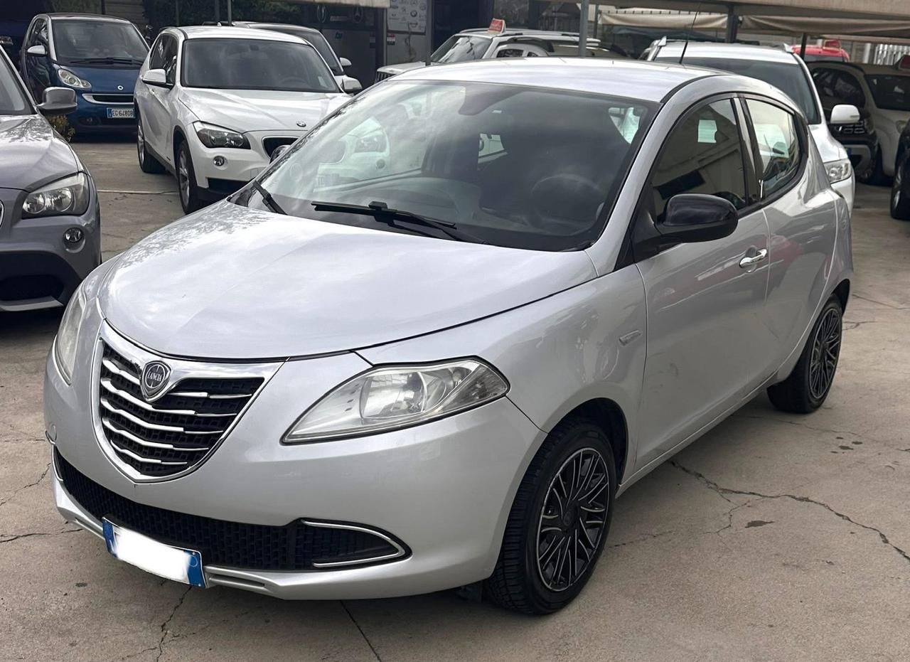 Lancia Ypsilon 1.3 MJT 16V 95 CV 5 porte S&S Gold