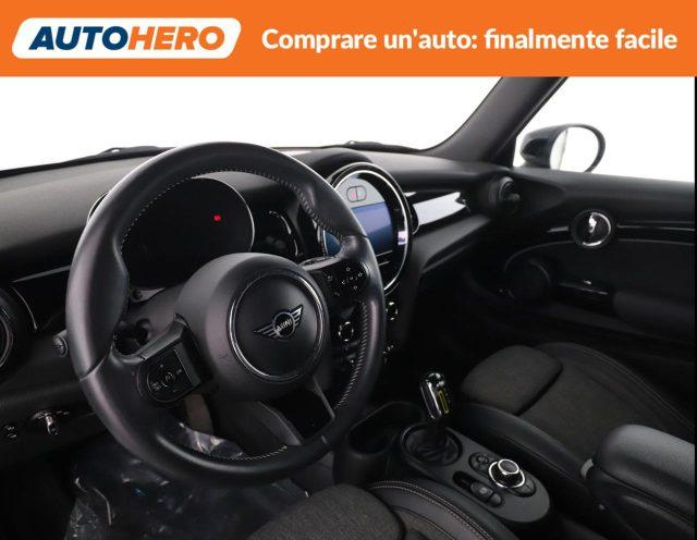 MINI Cooper SE Essential