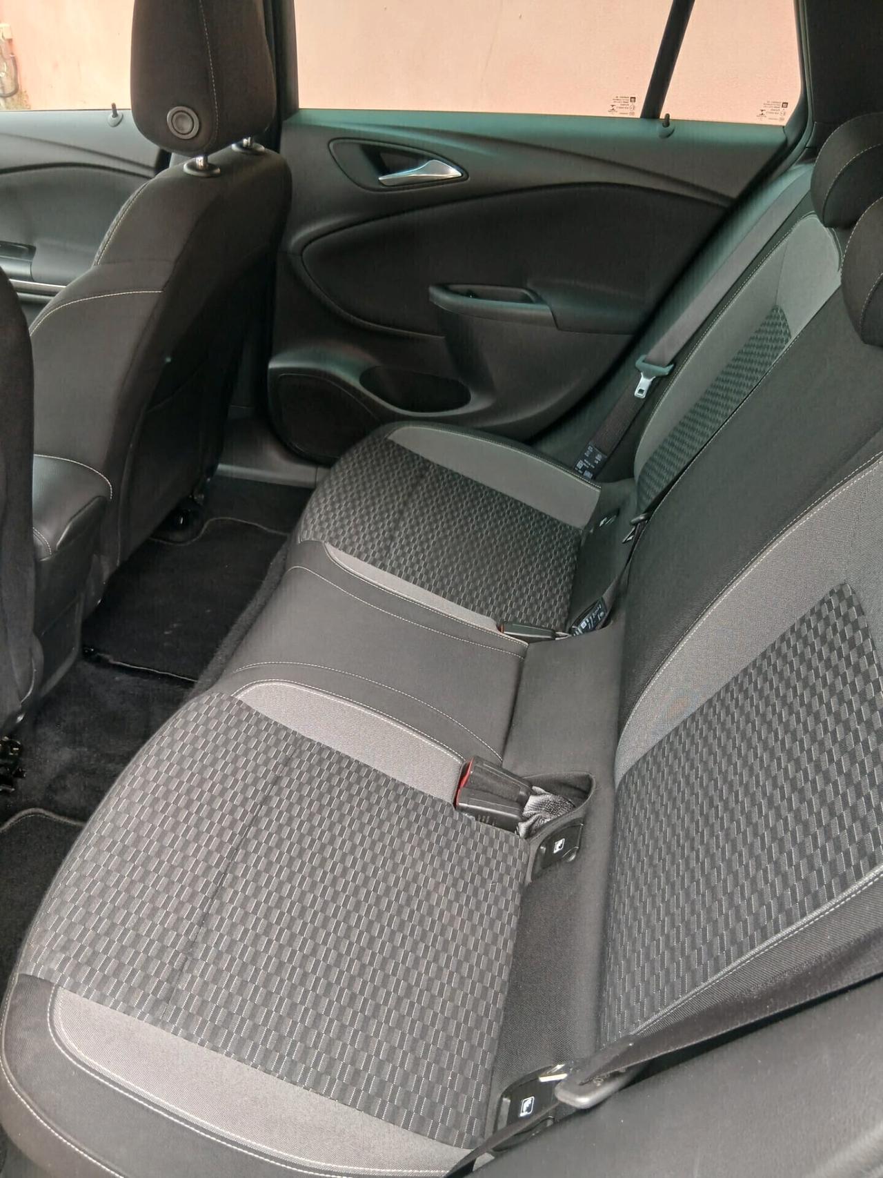 Opel Astra 1.5 CDTI 105 CV S&S Sports Tourer Business Elegance