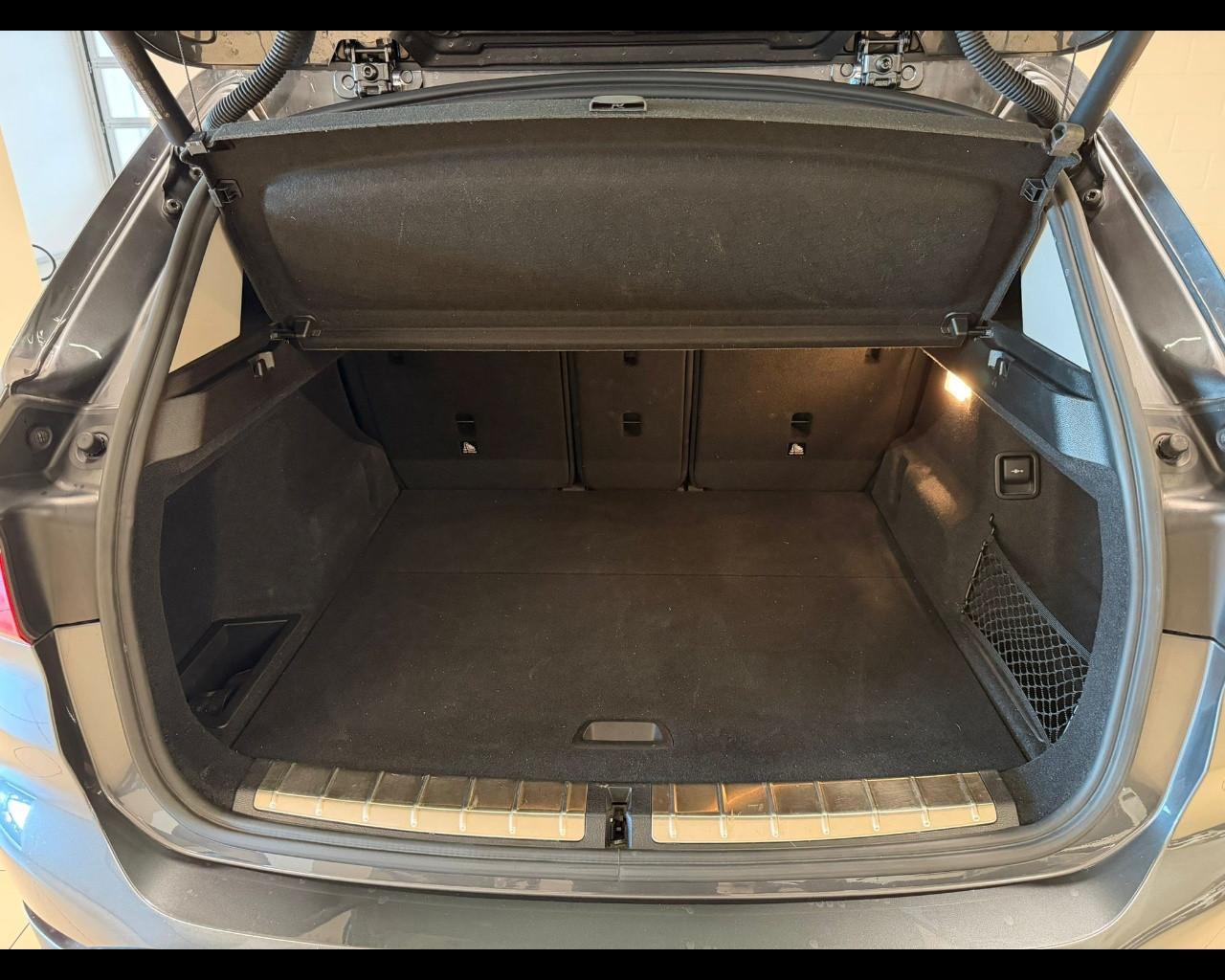 BMW X1 (F48) - X1 sDrive16d Advantage