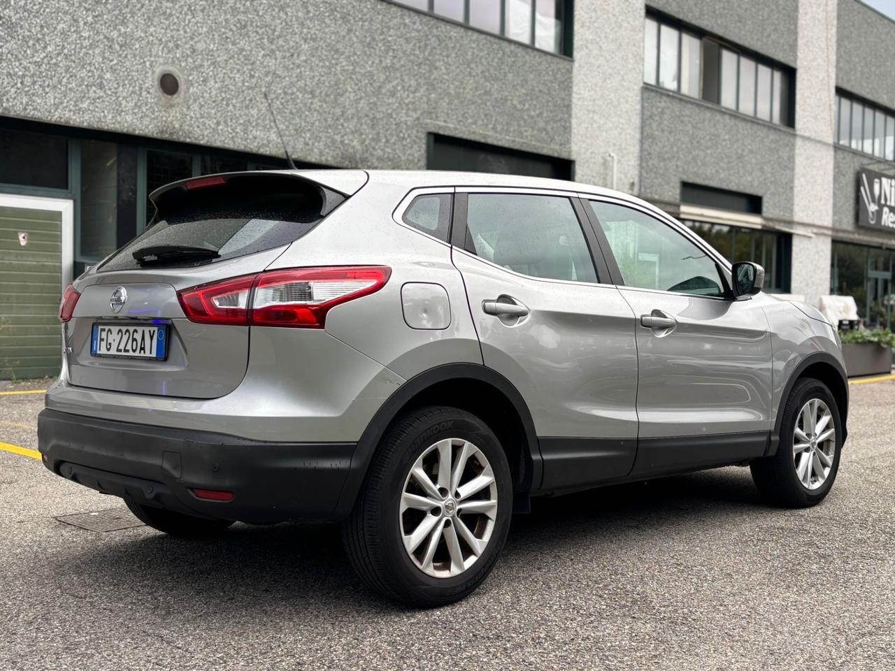 Nissan Qashqai 1.6 DIG-T Acenta