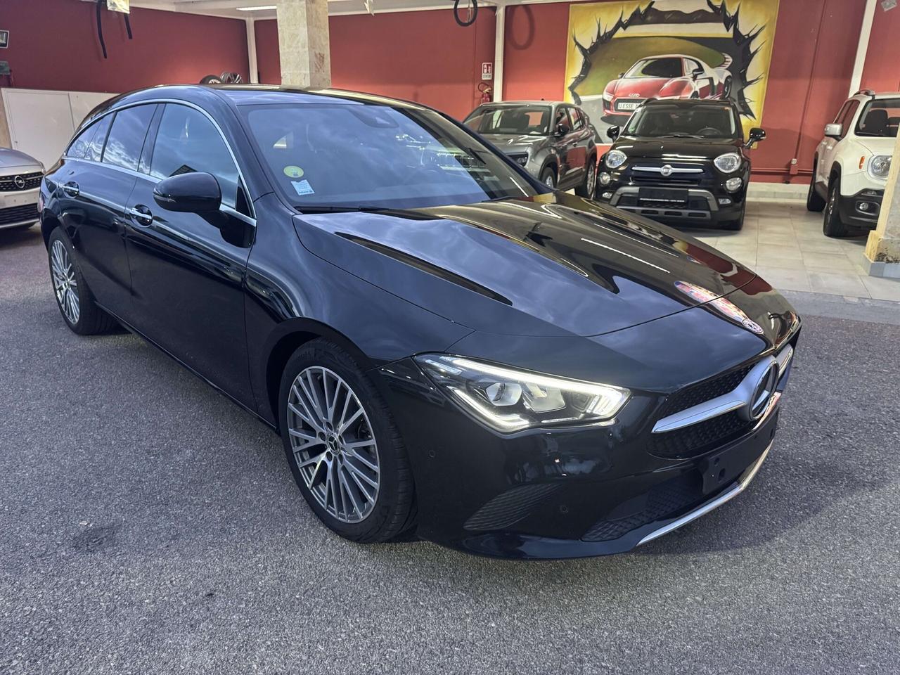 Shooting Brake d Premium auto ambient Retrocamera