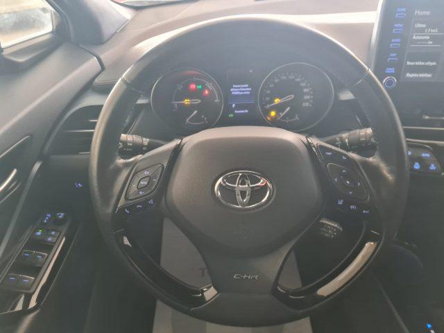 TOYOTA C-HR 2.0 Hybrid E-CVT Trend