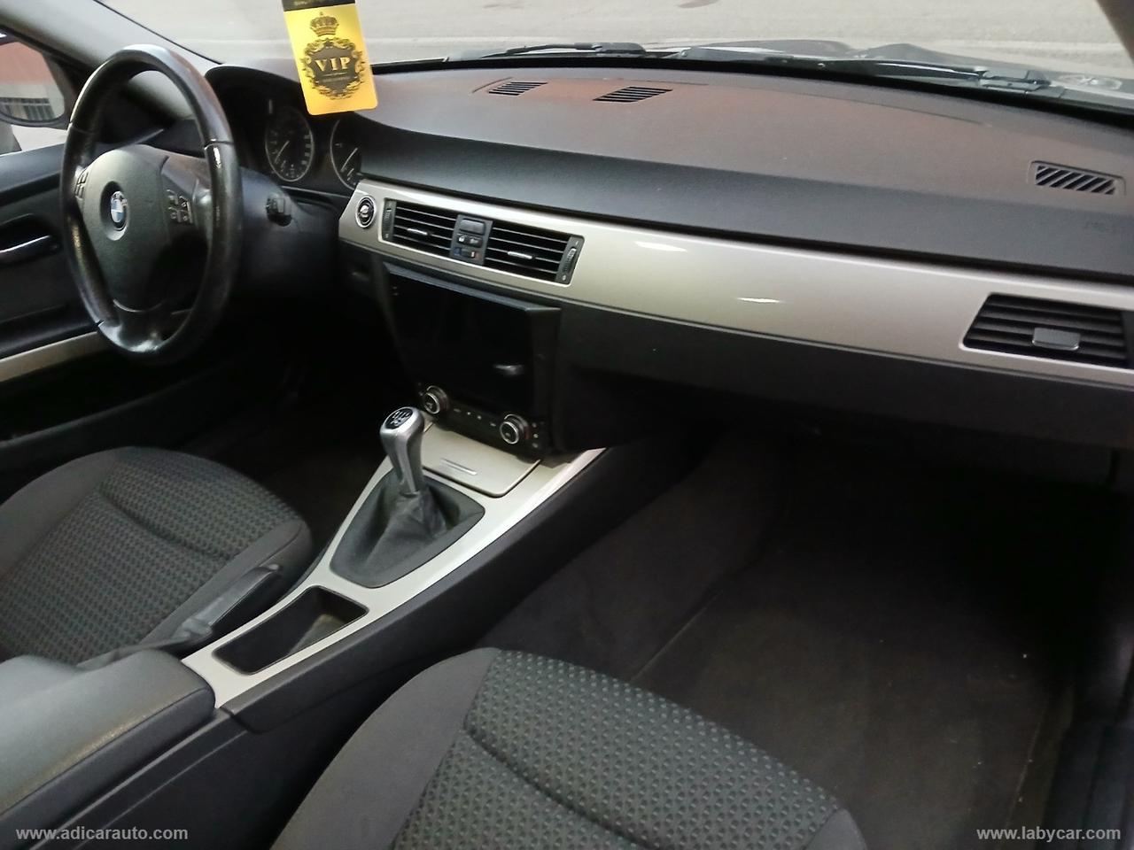 BMW 320d Touring Attiva