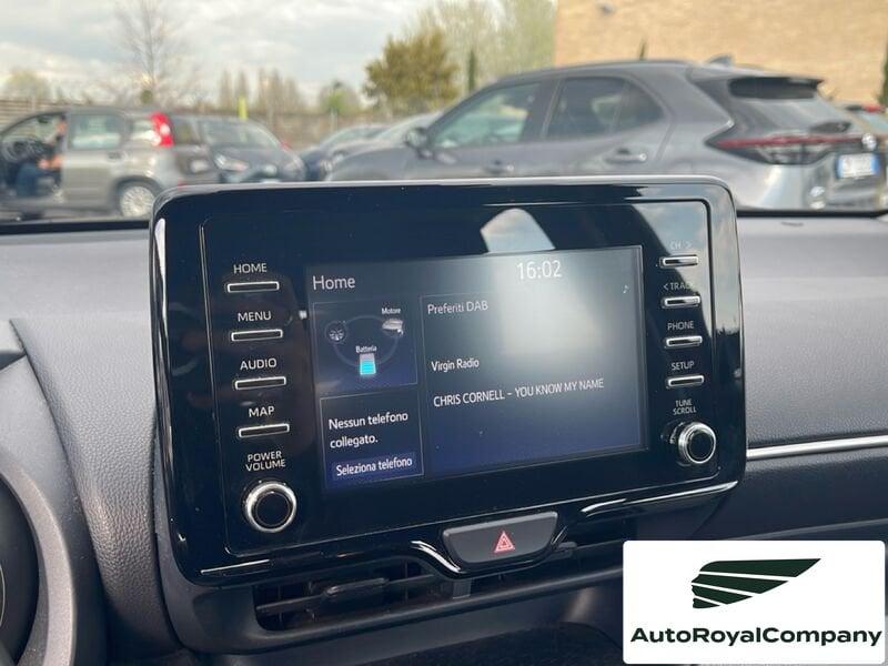 Toyota Yaris Hybrid Trend MY22 IVA ESPOSTA