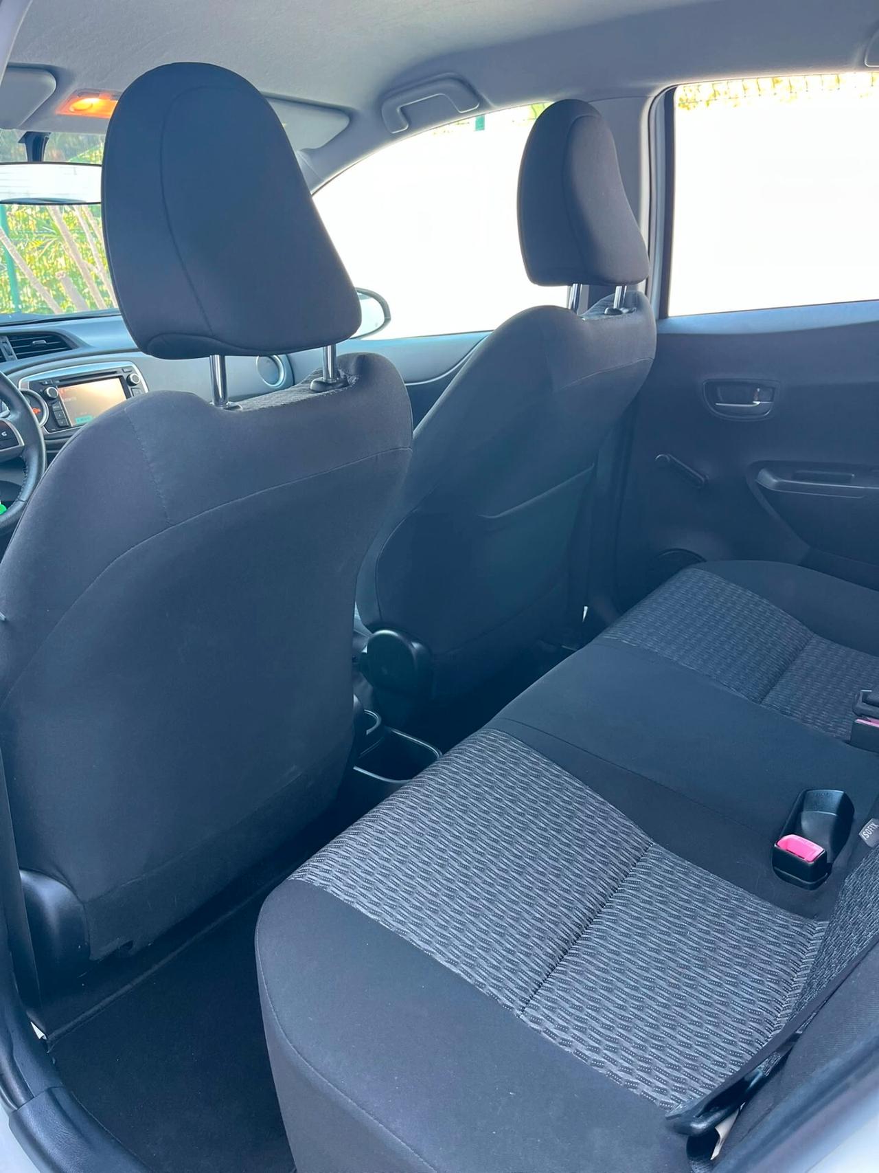 Toyota Yaris 1.0 5 porte Lounge