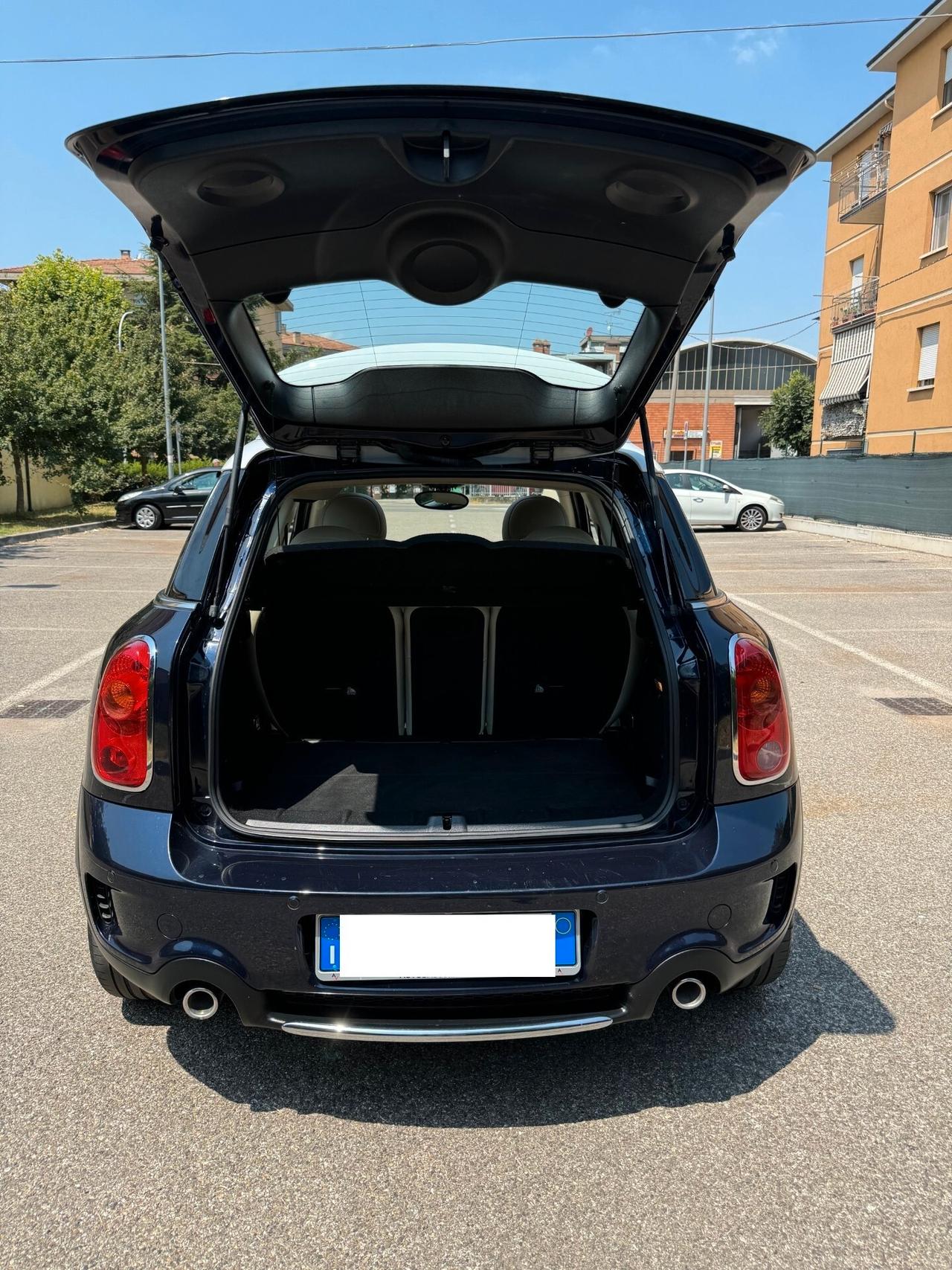 MINI Cooper SD Countryman 2.0 ALL4 - NAV. - TETTO - 12 MESI DI GARANZIA -