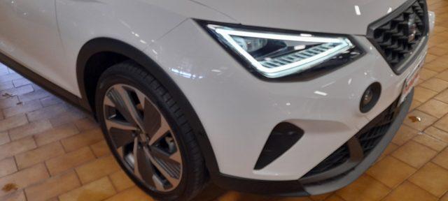 SEAT Arona 1.0 TGI FR 18" VIDEO LED
