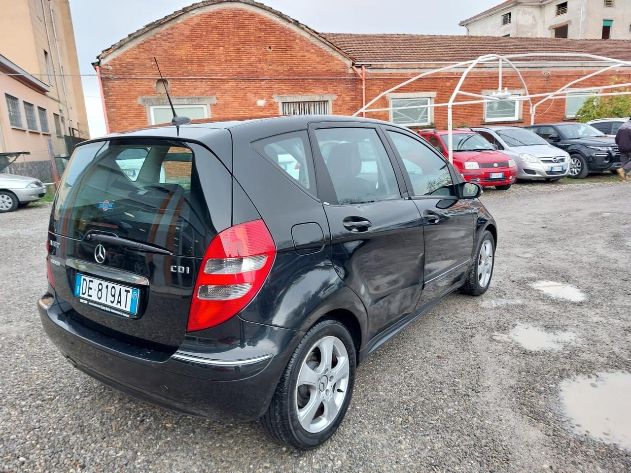Mercedes-benz A 180 CDI 61000KM CAMBIO AUTOMATICO