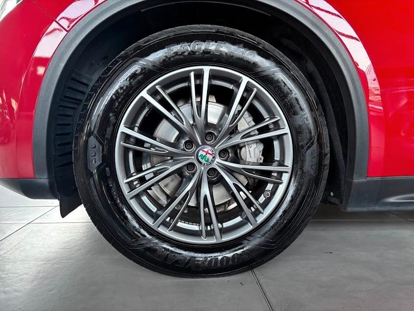 Alfa Romeo Stelvio 2.2 TD l 150 CV AT8 RWD