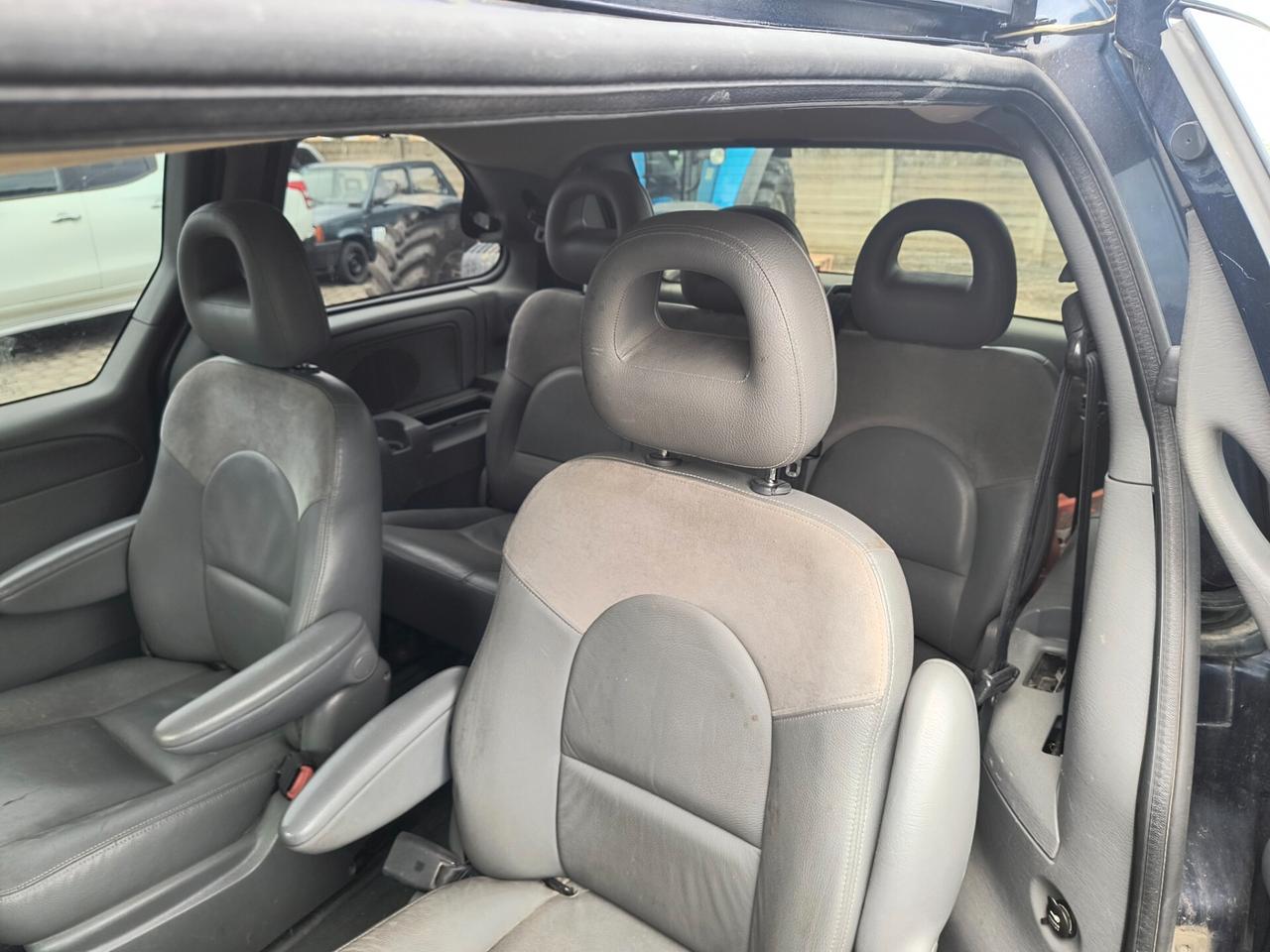 Chrysler Voyager 2.5 CRD cat LX Leather
