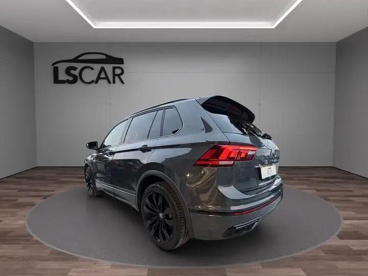 Volkswagen Tiguan 2.0 tdi R-Line dsg~Unipro~Promo~Finanziamento