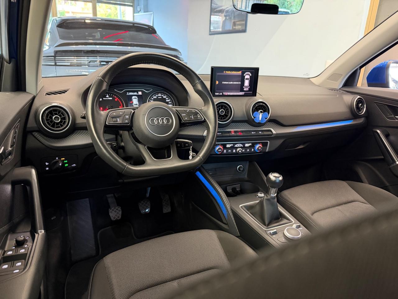 AUDI Q2 (2016) Q2 30 TDI S TRONIC IDENTITY BLACK (85 KW)